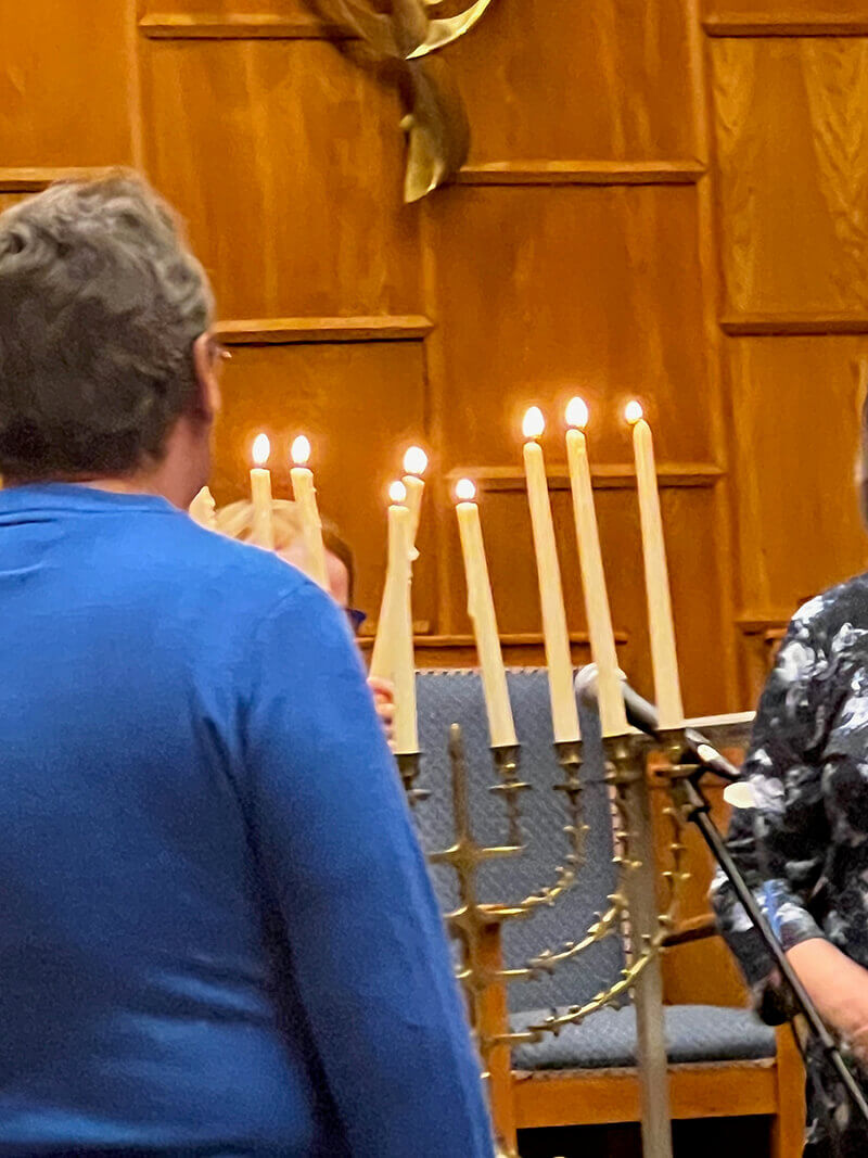 Shabbat candle lighting